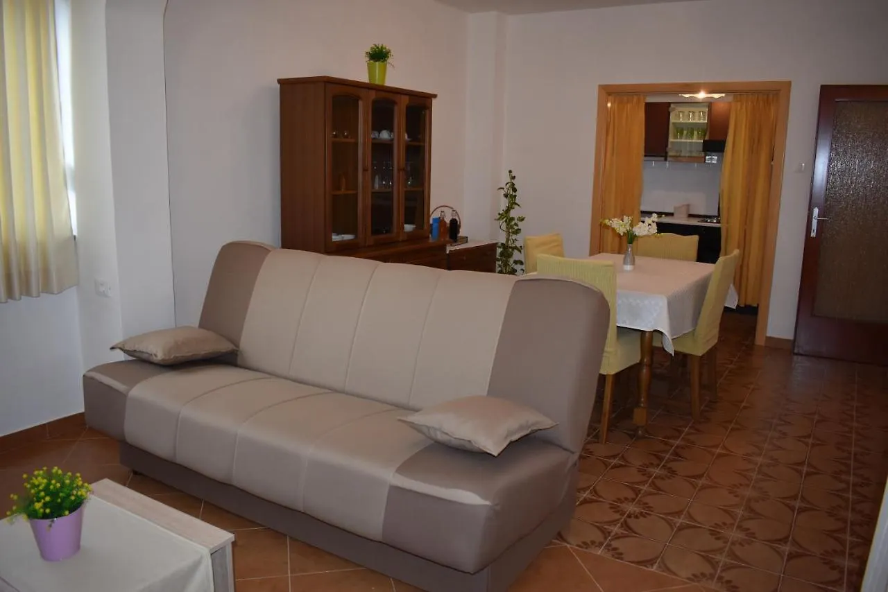 Apartman Plisko Pula